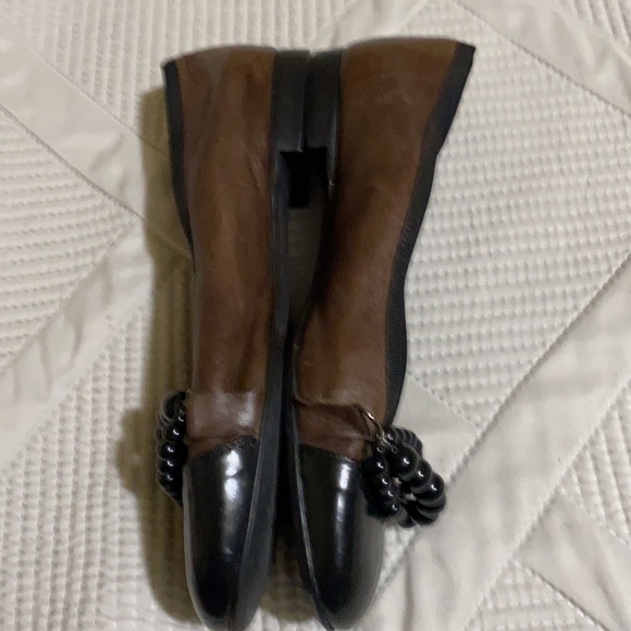 Fine Italian Flats - Picture 4 of 5